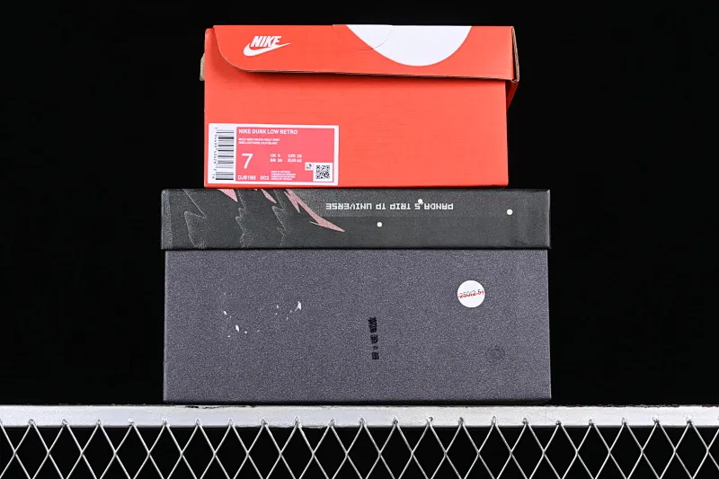 All Categories Nk SB Dunk Series Nk SB Dunk Low Low-top sneakers Customized large box Nk Dunk Low "Miami Hurricanes" Space Exploration Star Trek Customized version of deconstructed straps retro distressed low-top sneakers DJ6188-003